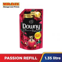 DOWNY Premium Parfum Passion Concentrate Fabric Conditioner Refill 1.35L